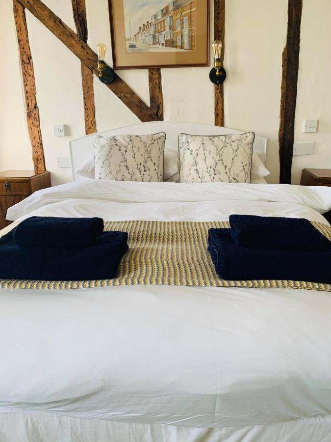 Ye Olde White Harte Hotel Burnham-on-Crouch ห้อง รูปภาพ