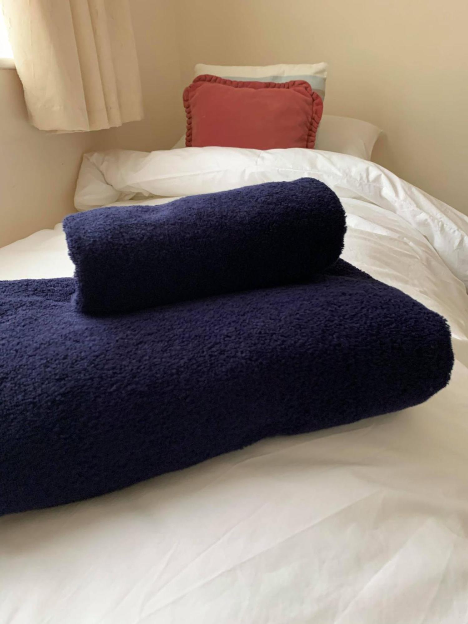Ye Olde White Harte Hotel Burnham-on-Crouch ห้อง รูปภาพ